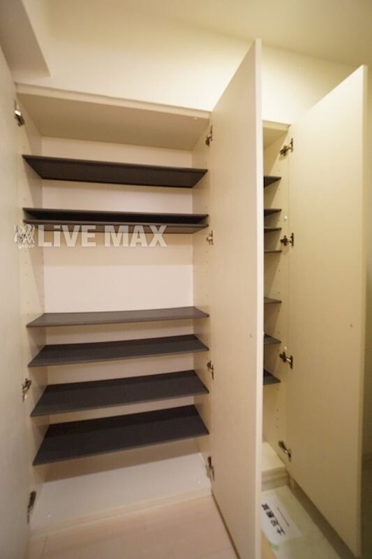 ディー・ウイングタワーの物件内観写真