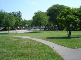 グランドアセントの物件外観写真