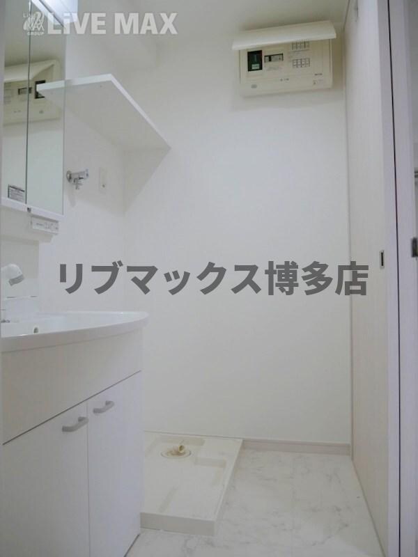 ヴィラージュ天神南弐番館の物件内観写真