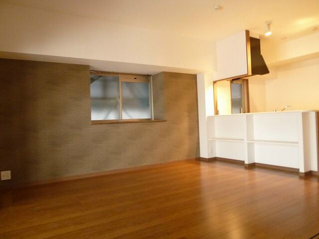 エクセレンテシャルムの物件内観写真