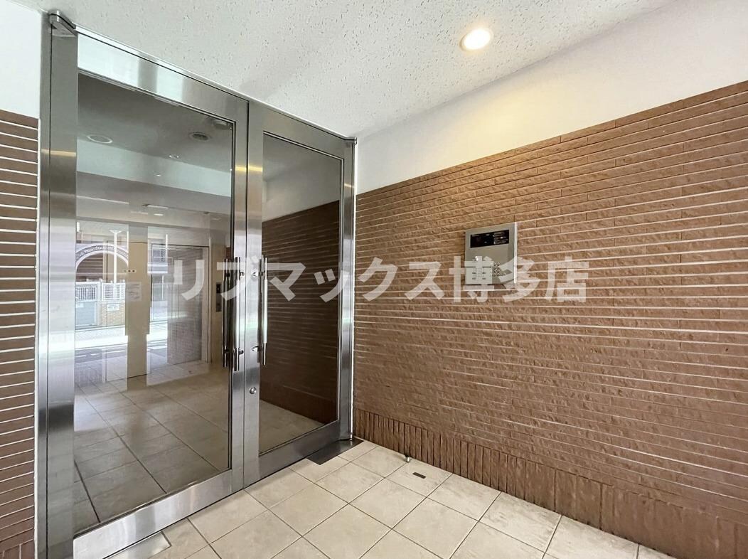 アンプルールベトンカルティエの物件外観写真