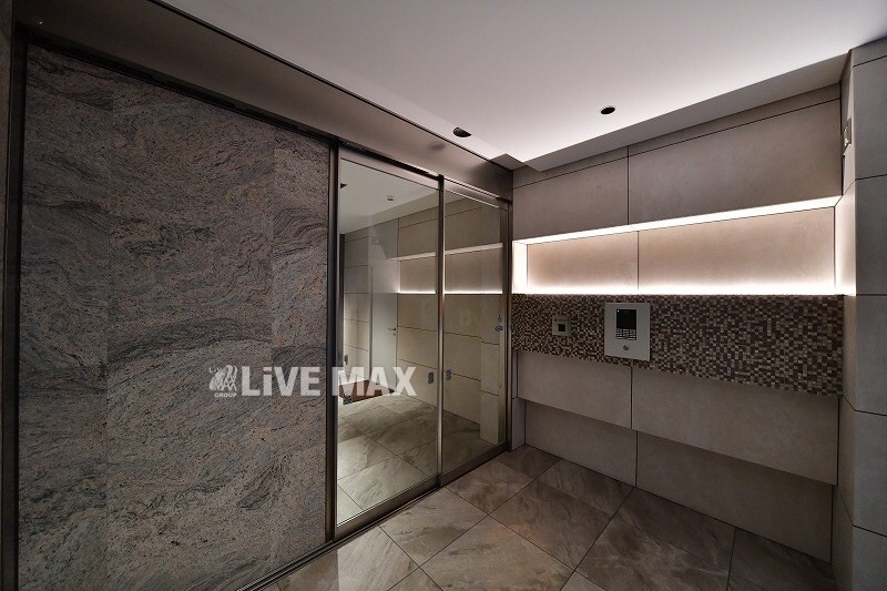 エンクレスト天神WESTの物件外観写真