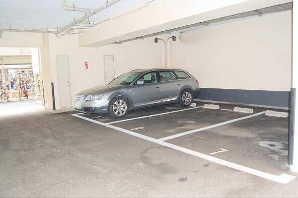 アントゥール薬院の物件外観写真