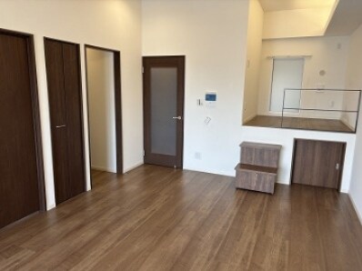 YAKUIN SQUAREの物件内観写真