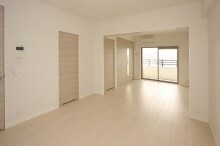 エンクレスト日赤通りの物件内観写真