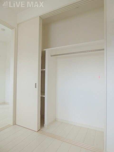 レジデンシャルヒルズリバープレイスの物件内観写真