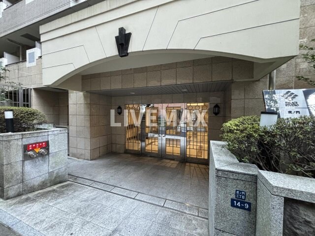 パレステュディオ虎ノ門の物件外観写真