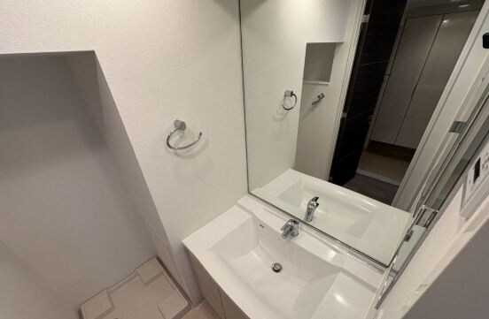 コスモリード新宿余丁町の物件内観写真