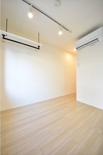 ファーヴァル代々木上原の物件内観写真