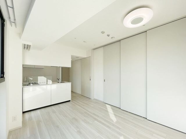 ＡＩＦＬＡＴ若松河田の物件内観写真