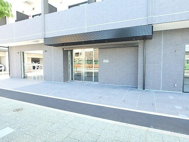 メディフィス千住大橋駅前の物件外観写真