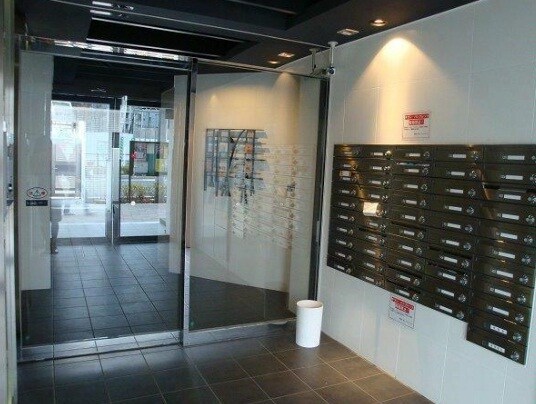 アジールコート西新宿の物件外観写真