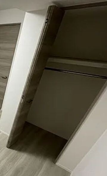 セレスティア松が丘の物件内観写真