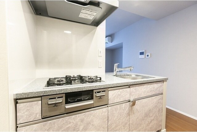 西新宿駅 徒歩5分 5階の物件内観写真