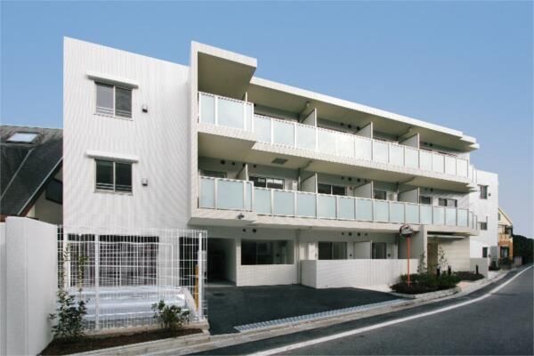 エスティメゾン中野富士見町の物件外観写真