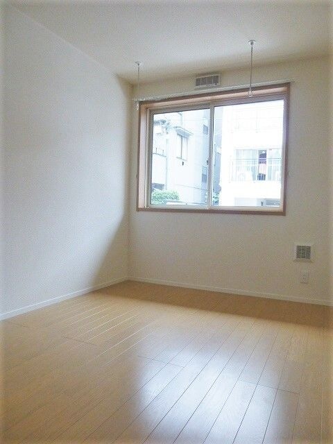 アーバンコート千駄ヶ谷の物件内観写真