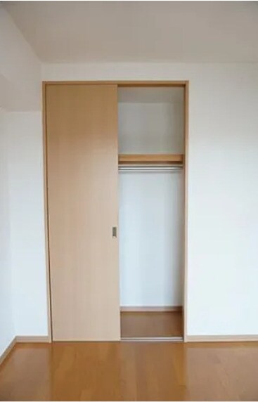 エーデルブルクの物件内観写真