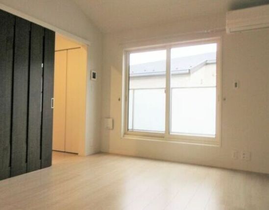 ｉｈａｎａ　ｇａｒｄｅｎの物件内観写真