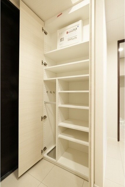 牛込柳町駅 徒歩6分 2階の物件内観写真