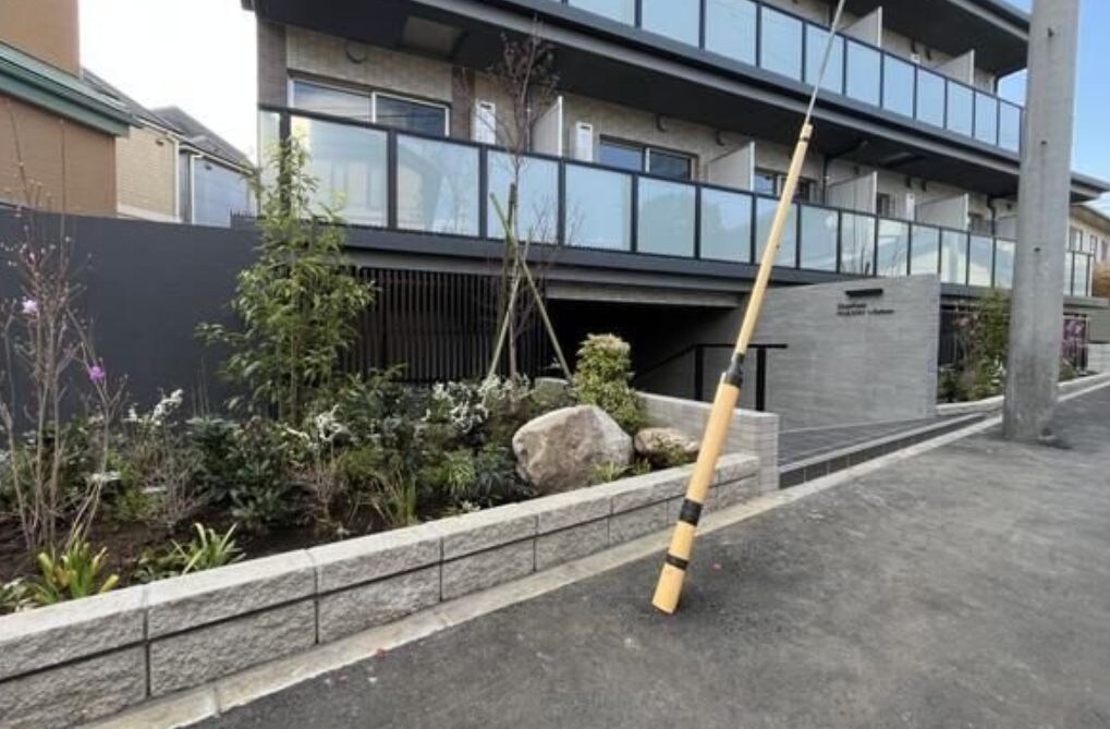 シャンファーレ中野リブートの物件外観写真