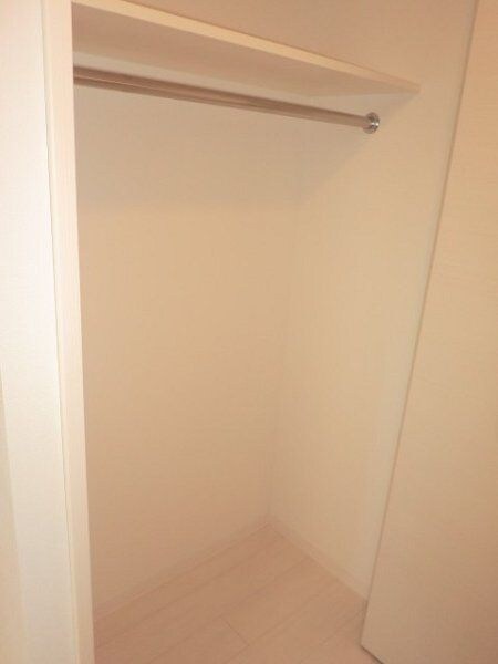 ZOOM市谷本村町の物件内観写真