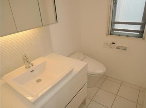 カスタリア初台Ⅱの物件内観写真