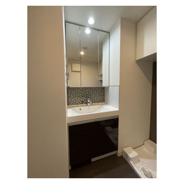 幡ヶ谷駅 徒歩4分 8階の物件内観写真