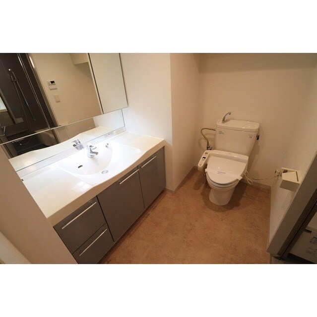 飯田橋駅 徒歩8分 4階の物件内観写真