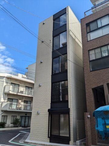 早稲田駅 徒歩3分 1階の物件外観写真