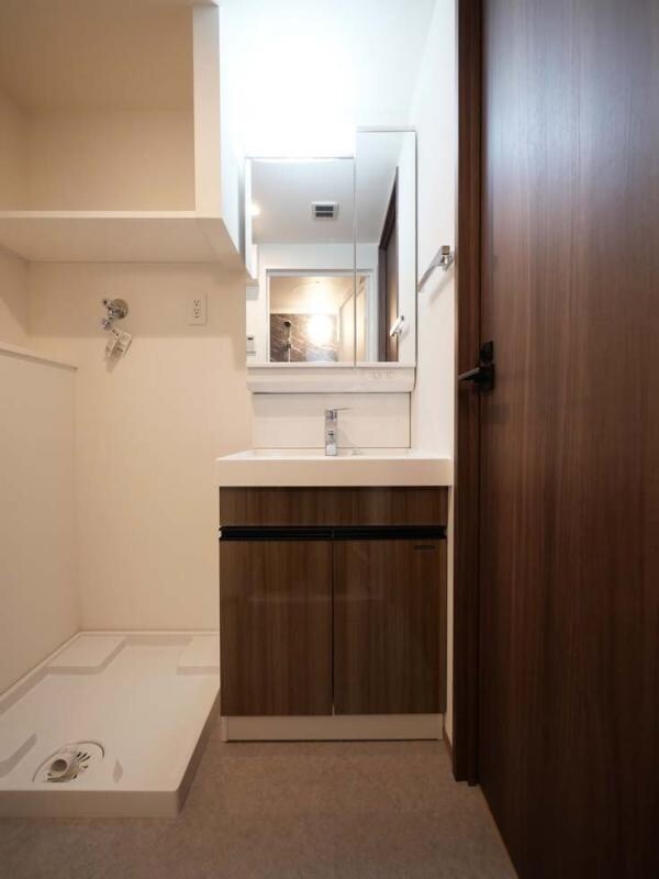 コンポジット渋谷本町の物件内観写真