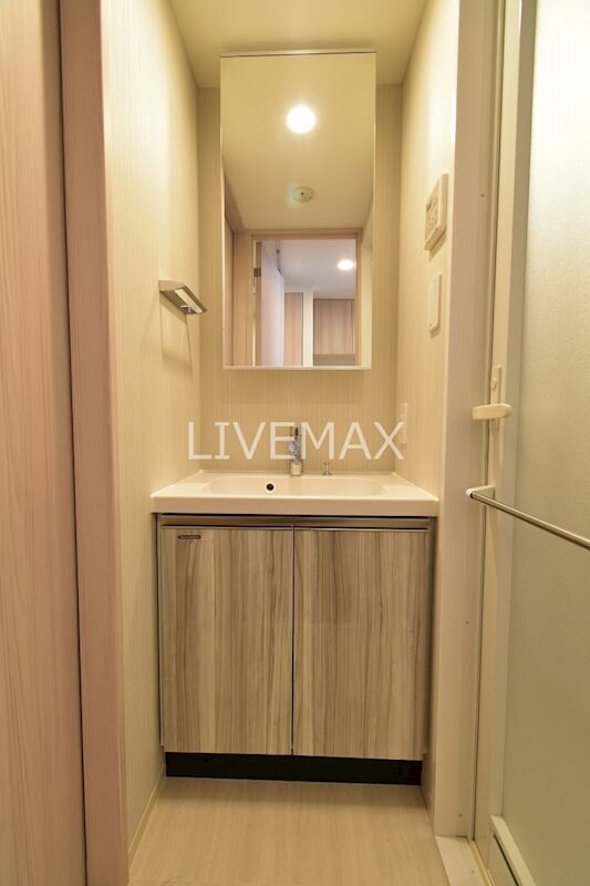 市谷鷹匠町レジデンスの物件内観写真