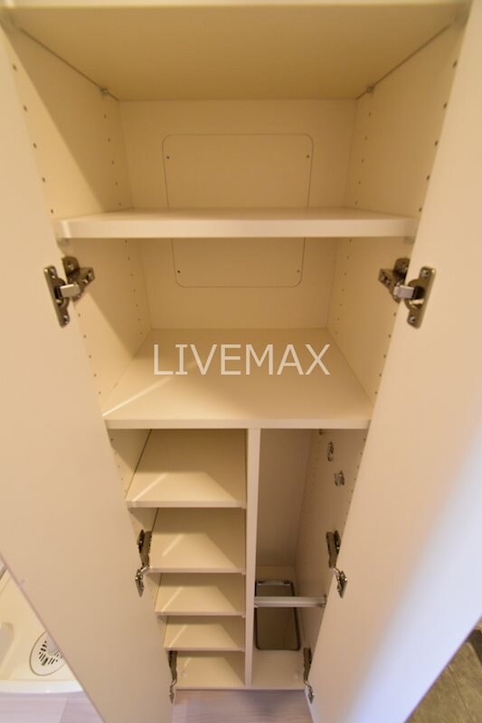 市谷鷹匠町レジデンスの物件内観写真