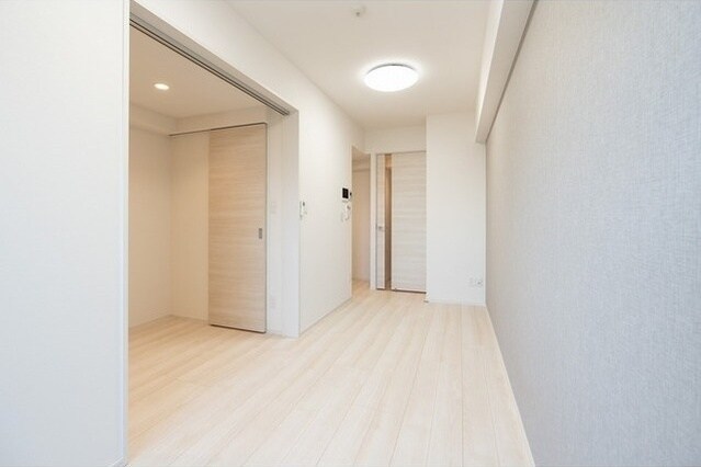 コンフォリア・リヴ北新宿の物件内観写真