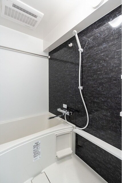 コンフォリア・リヴ北新宿の物件内観写真