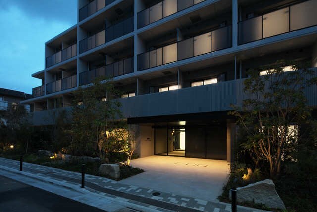 ウエリスアーバン中野坂上の物件外観写真