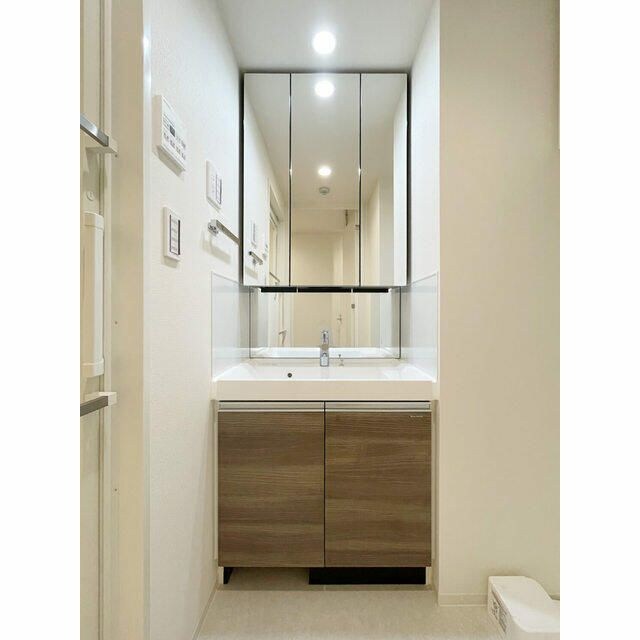 アジールコート練馬中村橋の物件内観写真