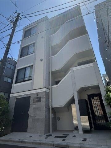 エルファーロ中野新井薬師の物件外観写真