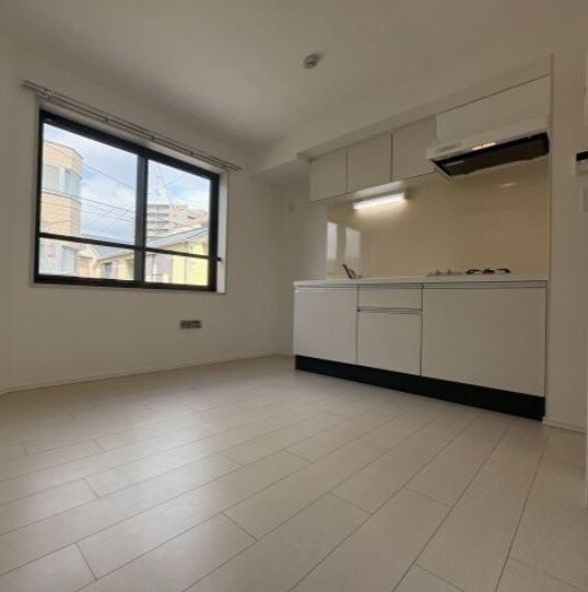 エルファーロ中野新井薬師の物件内観写真