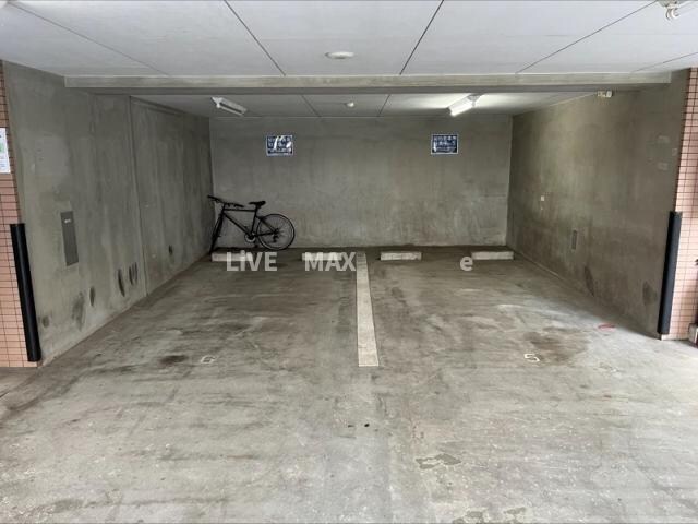 代々木公園駅 徒歩4分 3階の物件外観写真