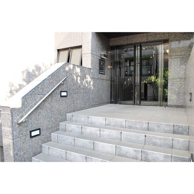 中野新橋駅 徒歩4分 1階の物件外観写真