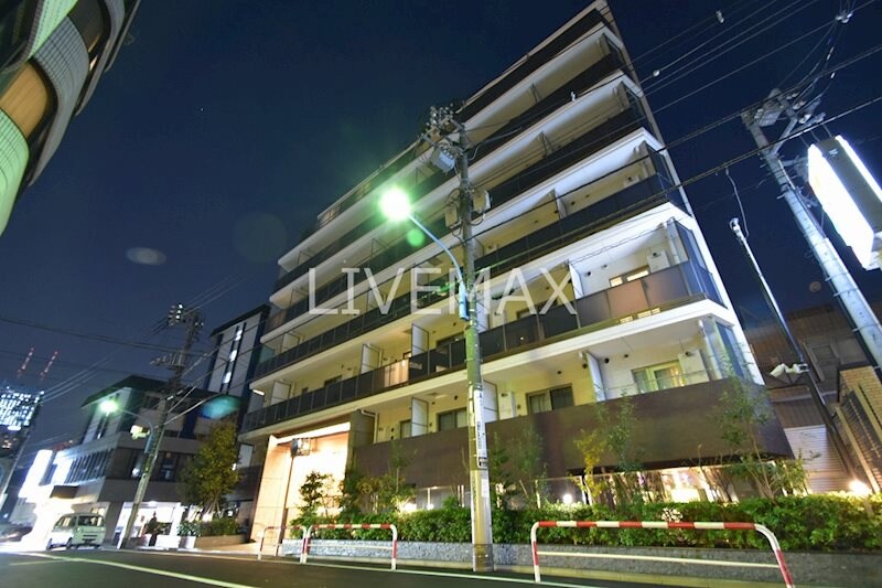 新宿三丁目駅 徒歩7分 1階の物件外観写真