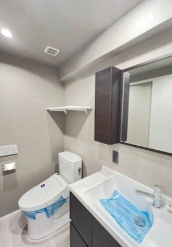 新宿三丁目駅 徒歩5分 4階の物件内観写真