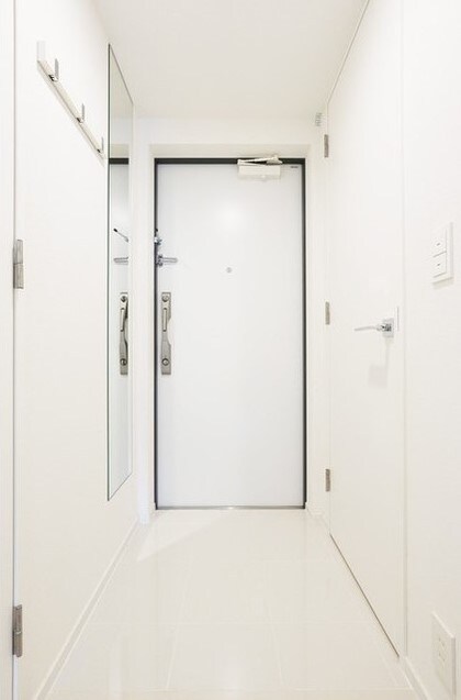 コンフォリア東新宿の物件内観写真