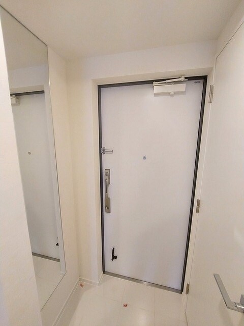 コンフォリア東新宿の物件内観写真