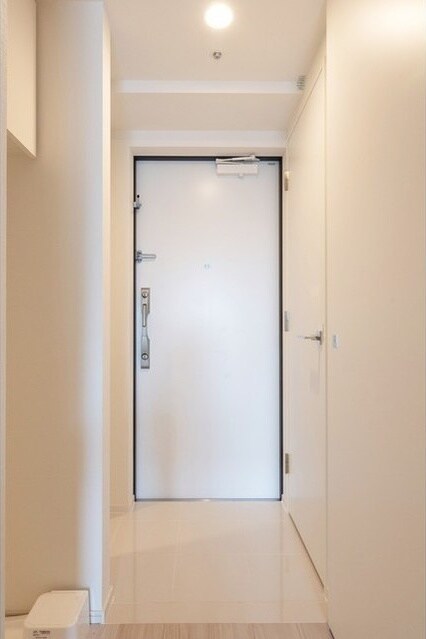 コンフォリア東新宿の物件内観写真