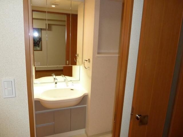 日神デュオステージ新宿外苑東通りの物件内観写真