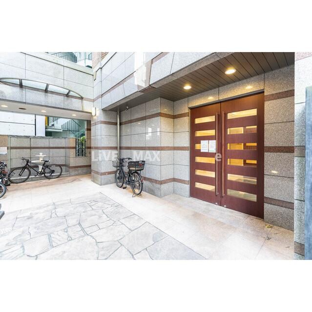 恵比寿駅 徒歩9分 3階の物件外観写真