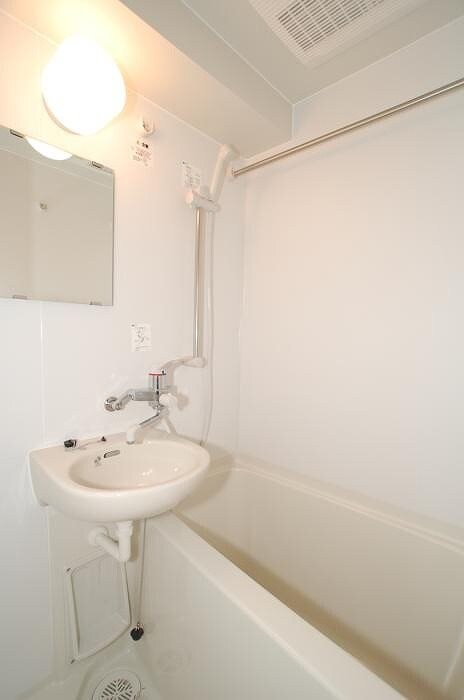 ステージファースト西新宿の物件内観写真