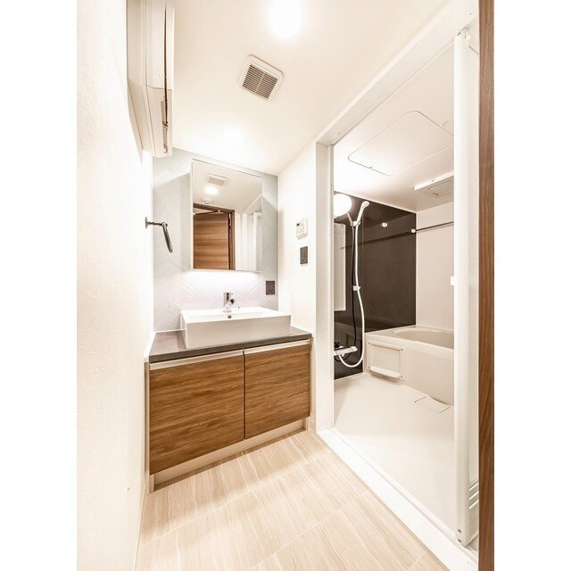 ウェルスクエアイズム千駄ヶ谷の物件内観写真