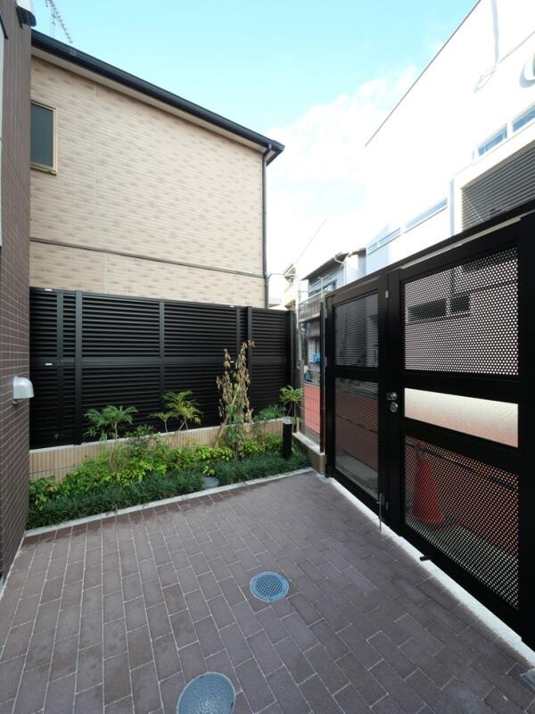 コンポジット渋谷本町の物件内観写真